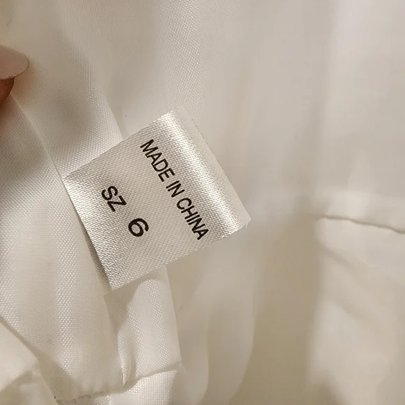 White flower girl or first communion dress Size 6 - Picture 3 of 9